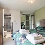Derwent House Дом отдыха Пикеринг